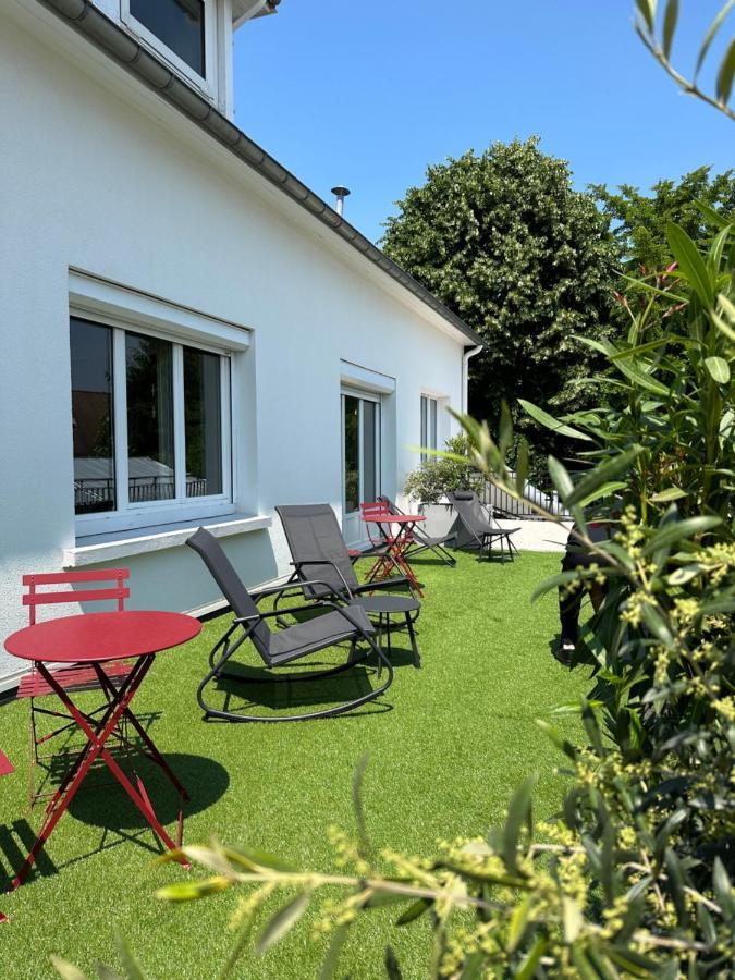 Logis Hotel & Restaurant Le Vert Bocage Franqueville-Saint-Pierre Exterior photo